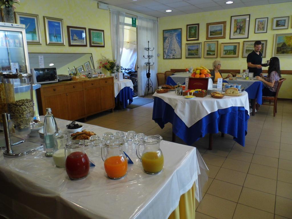 Hotel Ely Viareggio Eksteriør billede